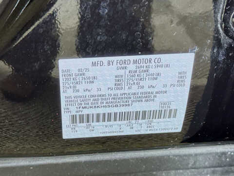 2025 Ford Explorer ST-Line