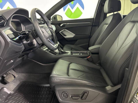 2021 Audi Q3 quattro S line Premium 45 TFSI