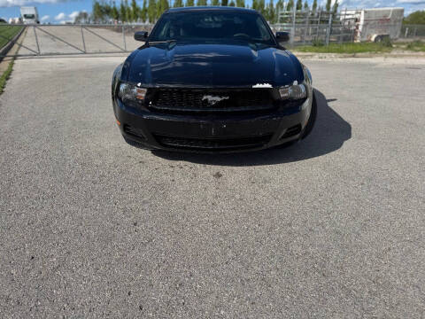 2012 Ford Mustang V6