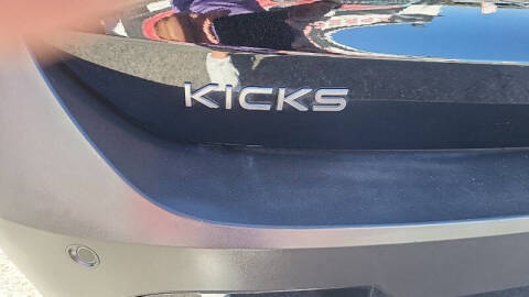 2025 Nissan Kicks S