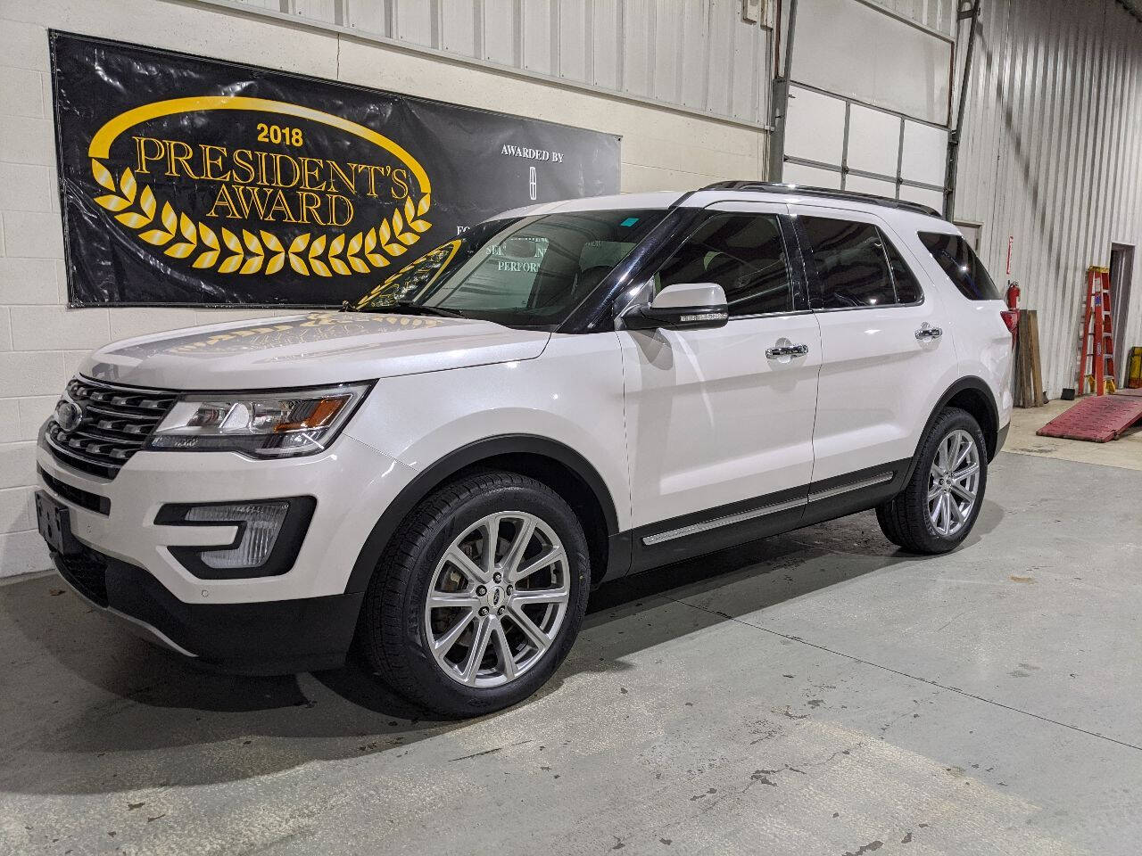 2017 Ford Explorer