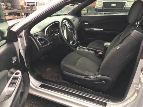 2012 Chrysler 200 Touring