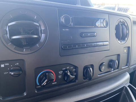 2013 Ford E-Series E-150