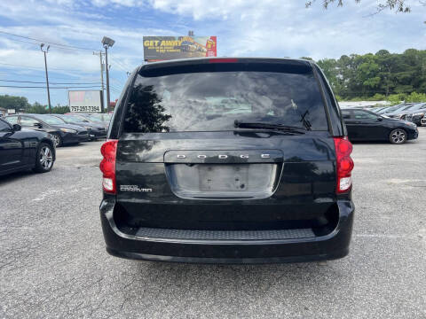 2017 Dodge Grand Caravan SE