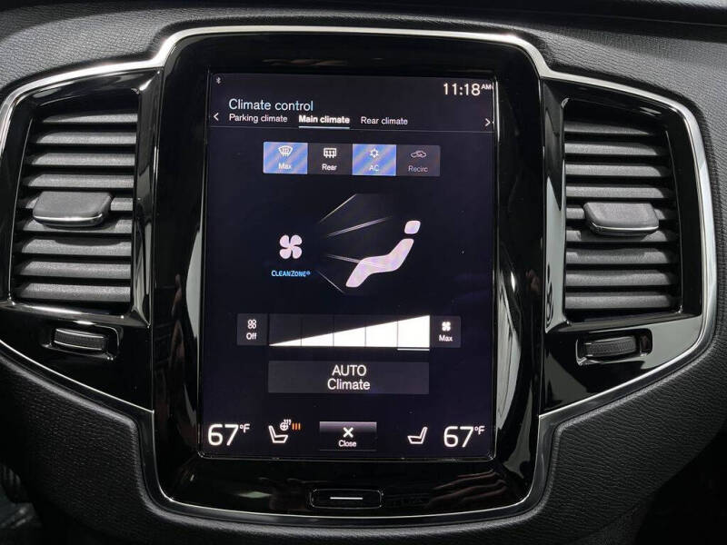 2018 Volvo XC90 T6 Momentum