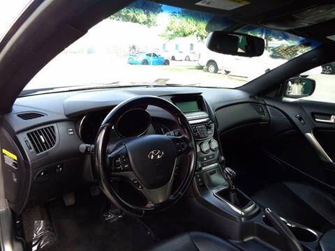 2014 Hyundai Genesis Coupe 2.0T R-Spec