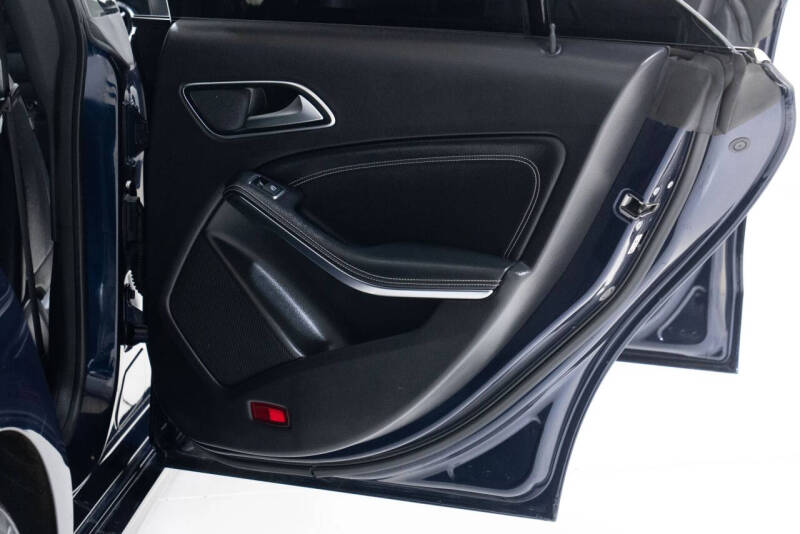 2017 Mercedes-Benz CLA CLA 250 4MATIC