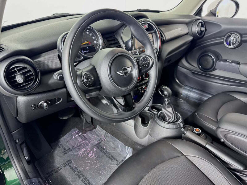 2015 MINI Hardtop 2 Door Cooper