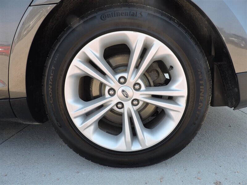 2015 Ford Taurus SEL