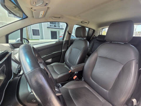 2016 Chevrolet Spark EV 2LT