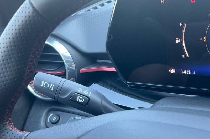 2024 Chevrolet Trax RS