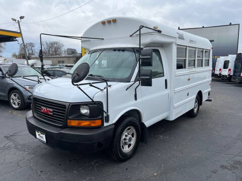 2006 GMC Savana for sale at Connect Truck and Van Center in Indianapolis IN