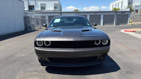 2022 Dodge Challenger SXT