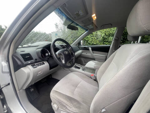 2013 Toyota Highlander Plus