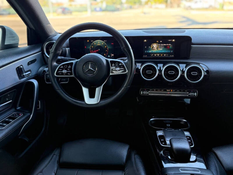 2019 Mercedes-Benz A-Class A 220
