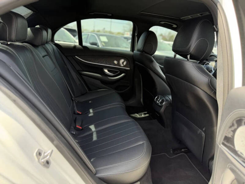 2019 Mercedes-Benz E-Class E 300