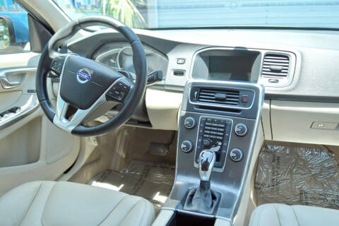 2014 Volvo S60 T5 Premier