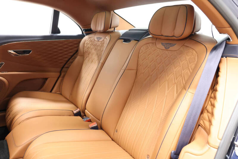 2022 Bentley Flying Spur V8