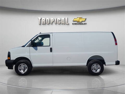 2025 Chevrolet Express 2500