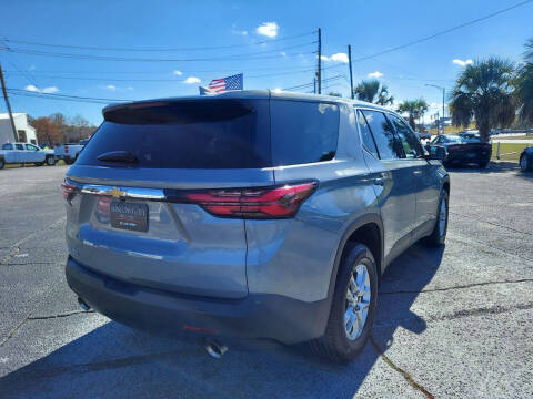 2023 Chevrolet Traverse LS