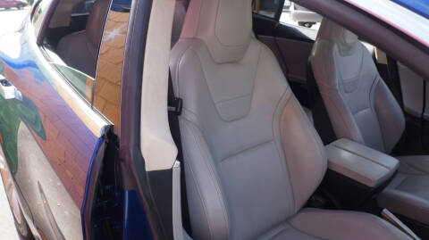 2016 Tesla Model S 90D