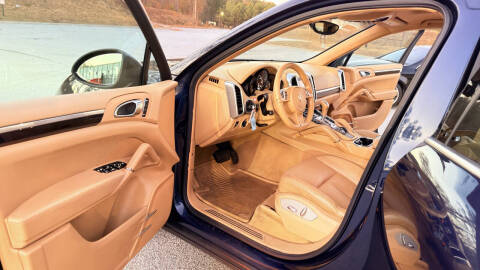 2011 Porsche Cayenne Tiptronic