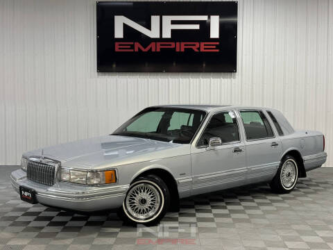 1994 Lincoln Town Car Signature