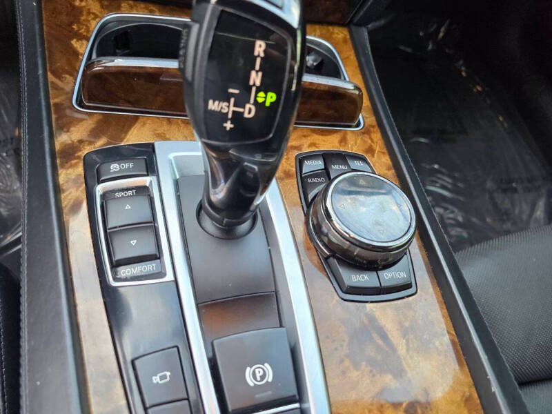 2014 BMW 7 Series 750i