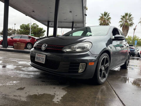 2010 Volkswagen GTI Base PZEV