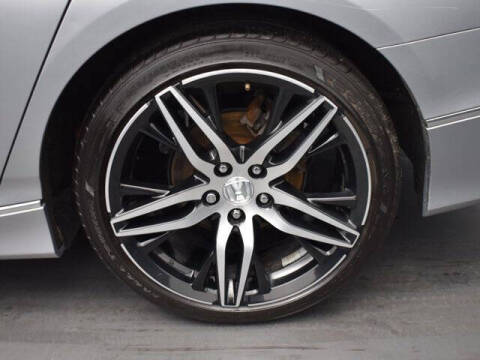 2022 Honda Accord Hybrid Touring