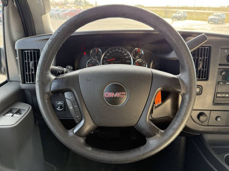 2016 GMC Savana 2500