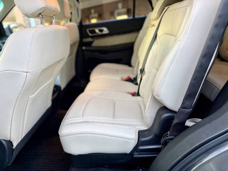 2016 Ford Explorer Platinum