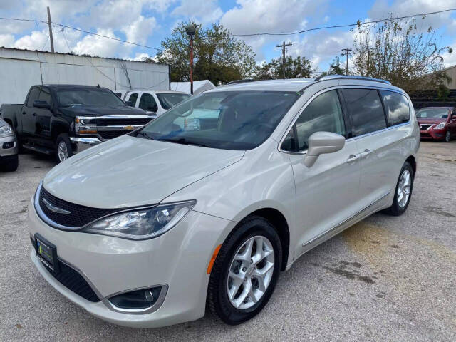 2017 Chrysler Pacifica for sale at Drive Max in Houston, TX