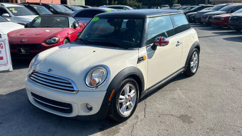 2013 MINI Hardtop Cooper