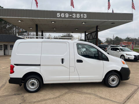 2017 Nissan NV200 for sale at BOB SMITH AUTO SALES in Mineola TX