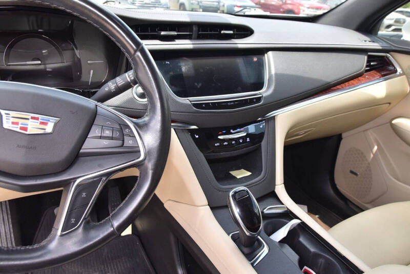 2019 Cadillac XT5 Luxury