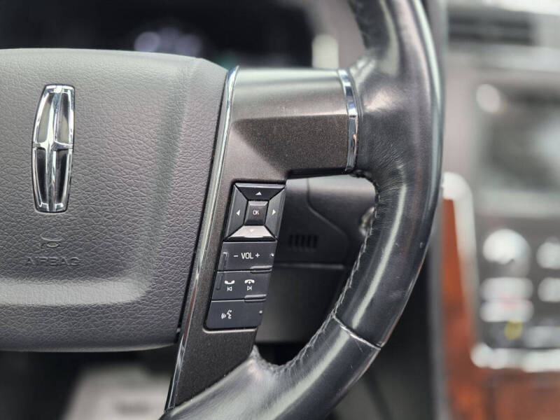 2016 Lincoln Navigator Select