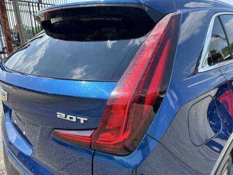 2019 Cadillac XT4 Premium Luxury