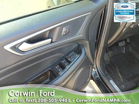 2018 Ford Edge Titanium