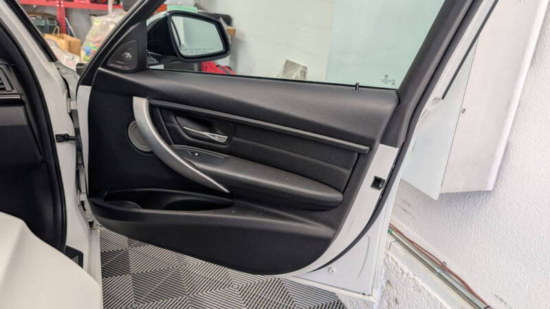 2013 BMW 3 Series 335i