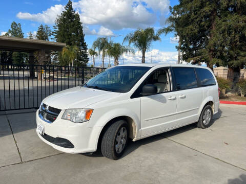 2012 Dodge Grand Caravan for sale at PERRYDEAN AERO in Sanger CA