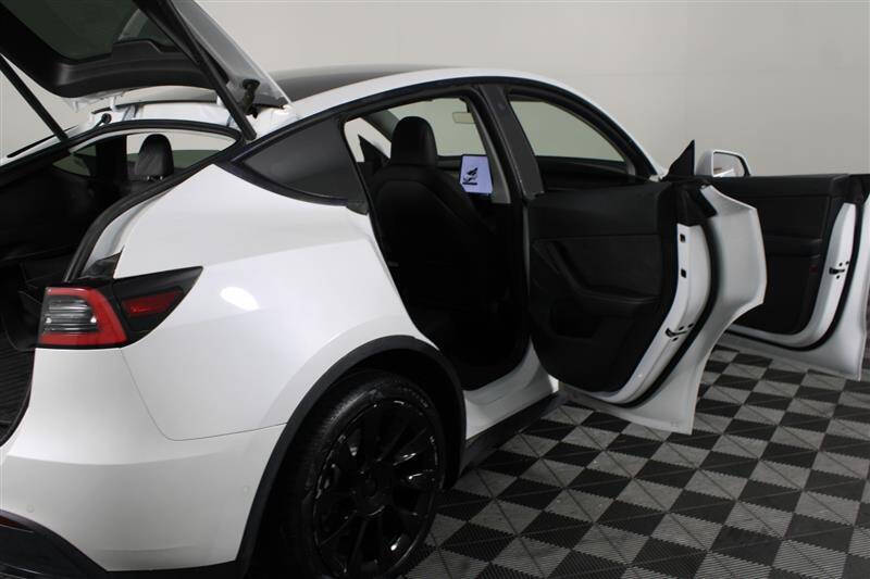2020 Tesla Model Y Long Range