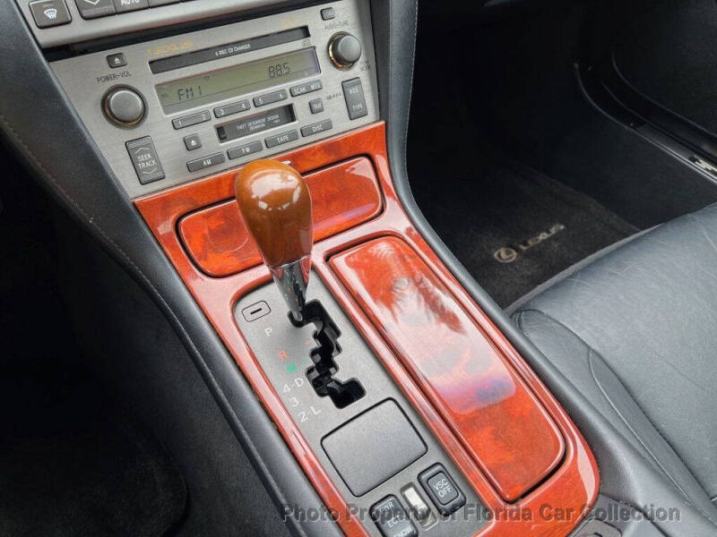 2002 Lexus SC 430