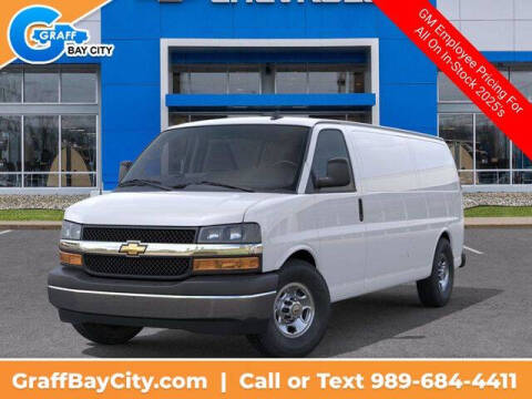 2025 Chevrolet Express 3500