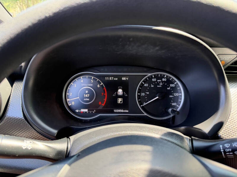 2020 Nissan Kicks SV