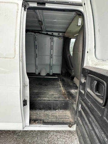 2016 Chevrolet Express 2500