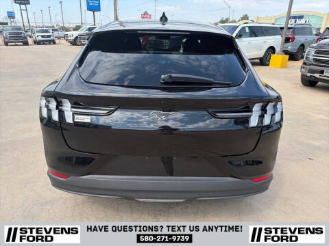 2024 Ford Mustang Mach-E Select