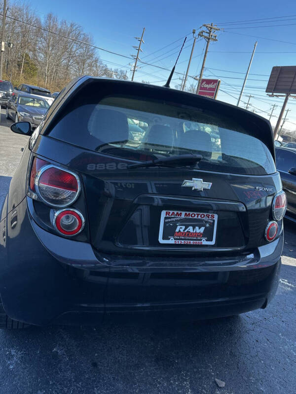 2013 Chevrolet Sonic LS Auto