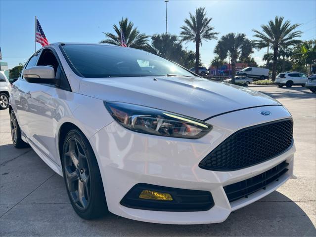 2018 Ford Focus  - $23,999