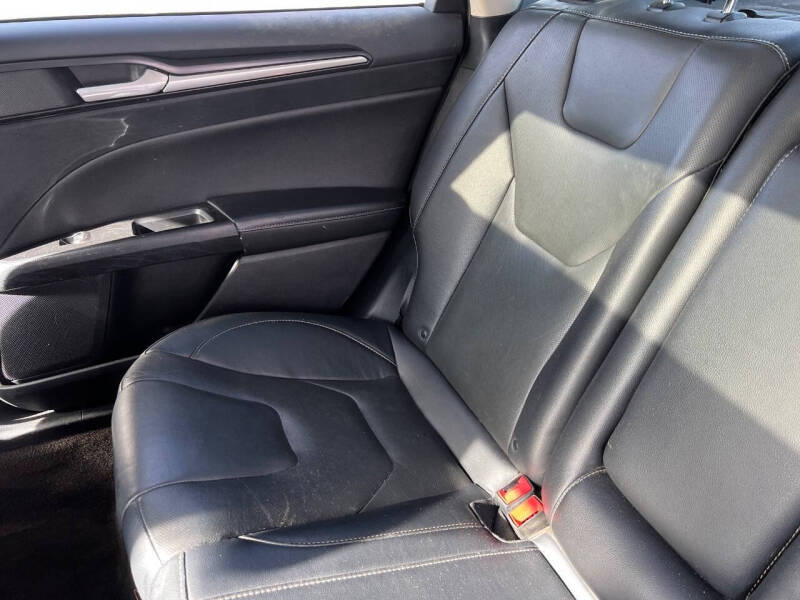 2020 Ford Fusion Titanium